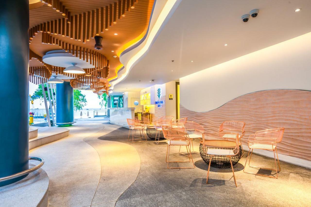 Centara Sonrisa Residences & Suites Sriracha Си Рача Екстериор снимка