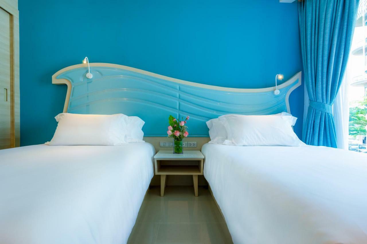 Centara Sonrisa Residences & Suites Sriracha Си Рача Екстериор снимка
