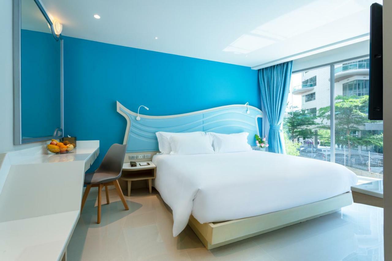 Centara Sonrisa Residences & Suites Sriracha Си Рача Екстериор снимка