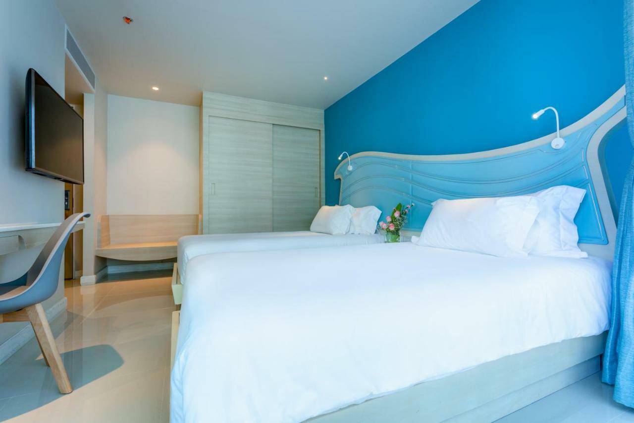 Centara Sonrisa Residences & Suites Sriracha Си Рача Екстериор снимка